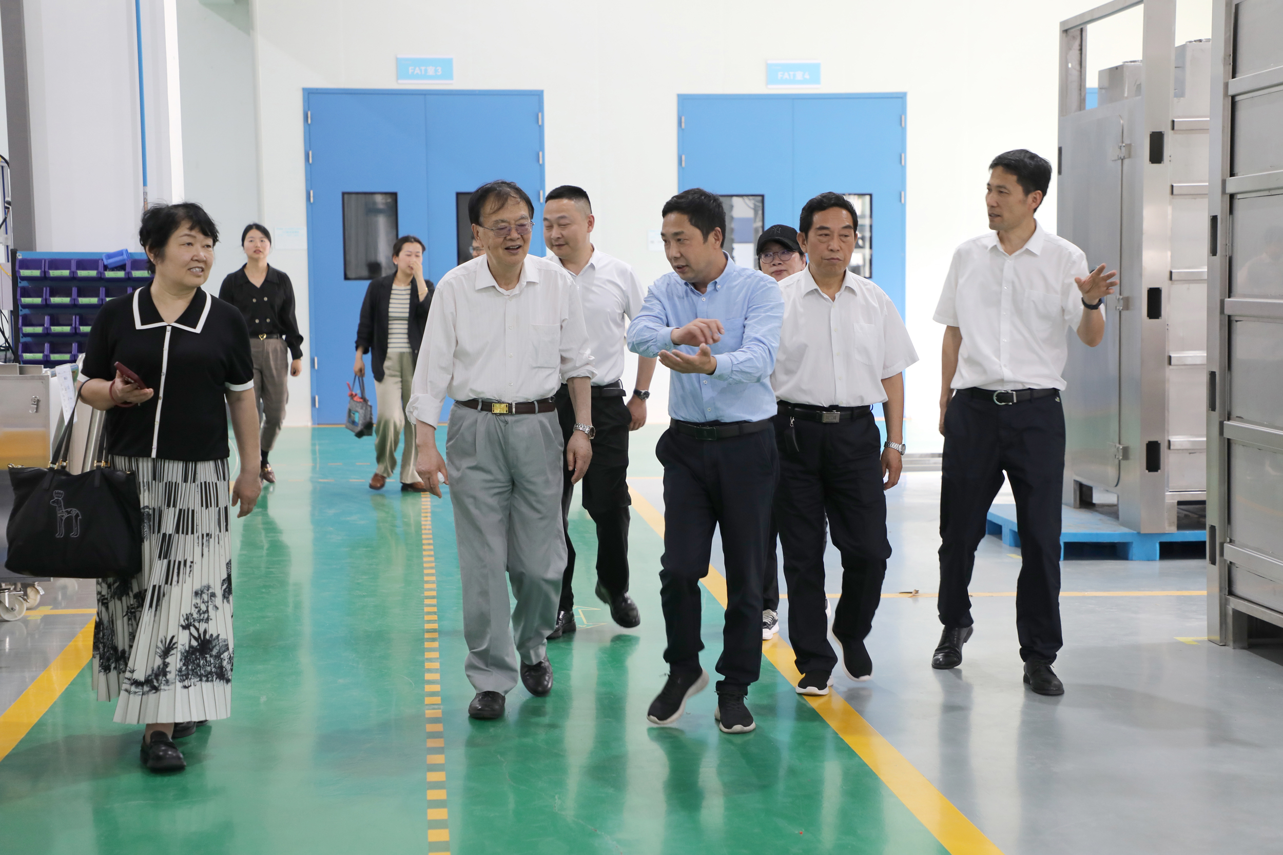 1715569951549864utjD.jpg 1.jpg